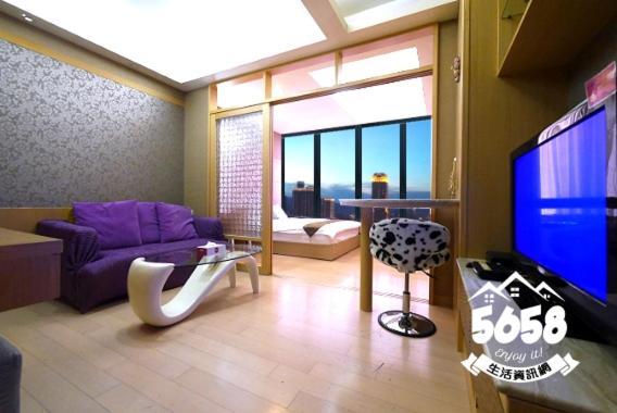 85 Happy Holiday Hotel Kaohsiung Exterior foto